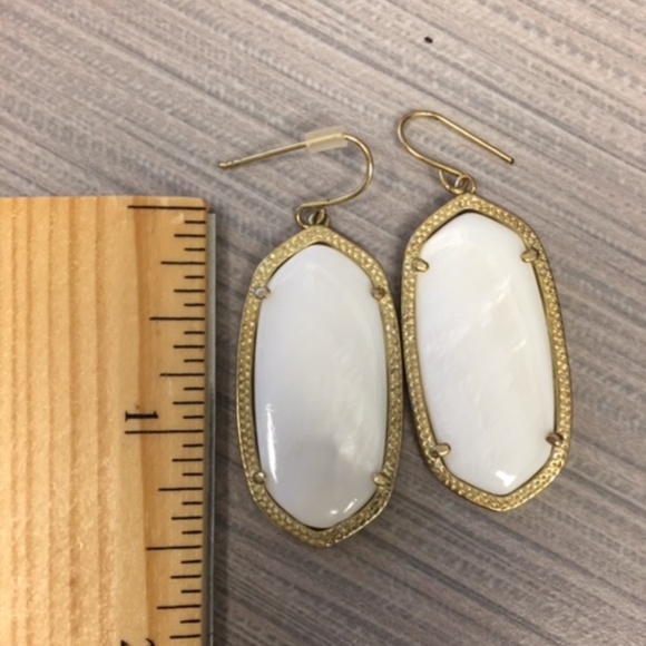 Kendra Scott Earrings - White Opalescent - Picture 2 of 2